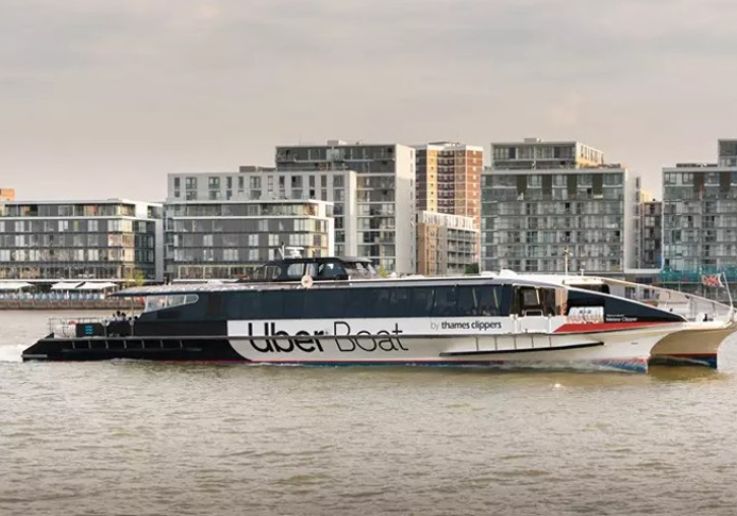 New Year's Eve celebration aboard the Cyclone Clipper in London