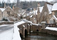 Pueblo de piedra dorada en los Cotswolds