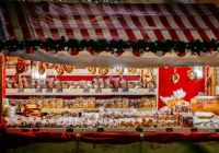Paysages de fêtes pendant Veillée de Noël au Château de Leeds, au marché festif de Canterbury et à Greenwich