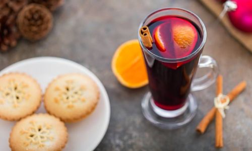 Singalong Christmas Lights Tour with Festive Food & Drinks