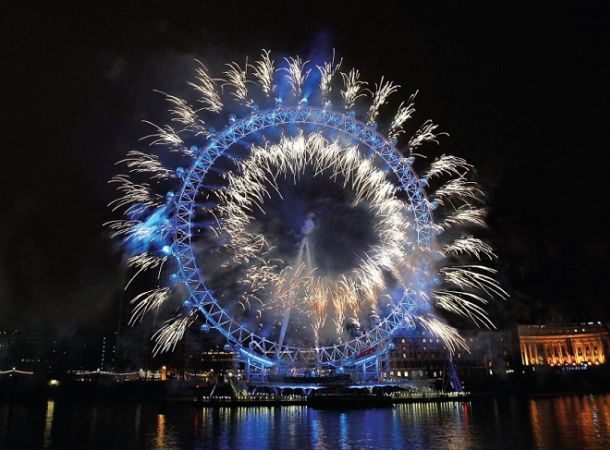 New Year’s Eve Dinner and Cruise on board the Aurora Clipper