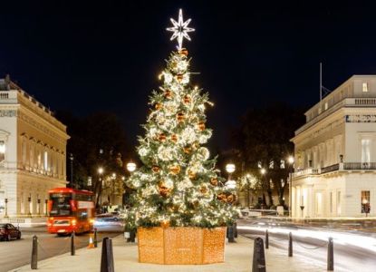 Londres en période de fêtes pendant Balade Chantante de Noël avec Dégustations Festives
