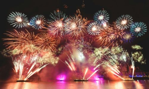 Réveillon du Nouvel An à bord du Wellington sur la Tamise