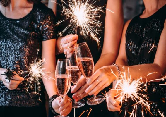 Ring in the New Year in style on the Avontuur